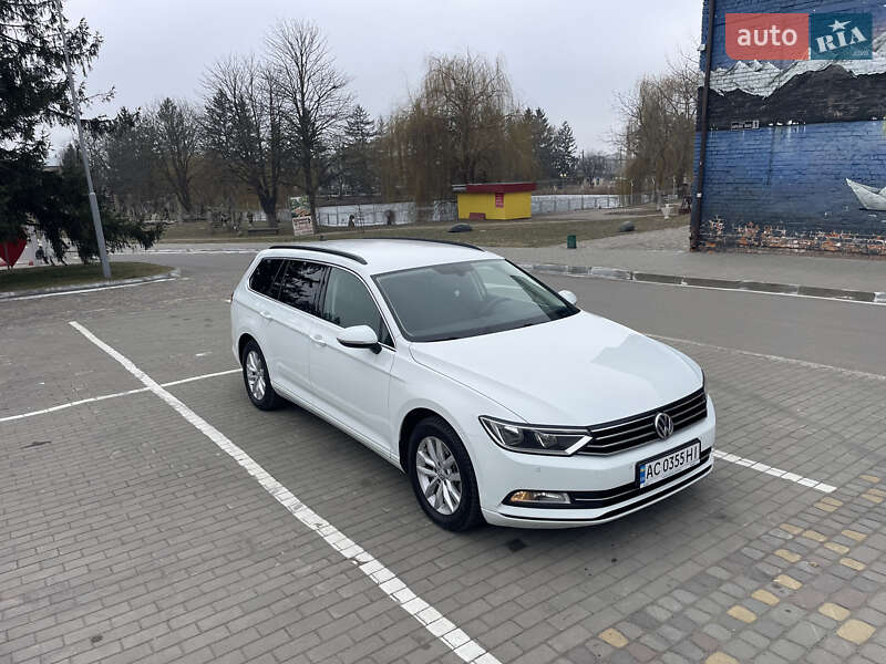 Універсал Volkswagen Passat 2015 в Луцьку фото 4 Універсал Volkswagen Passat 2015 в Луцьку