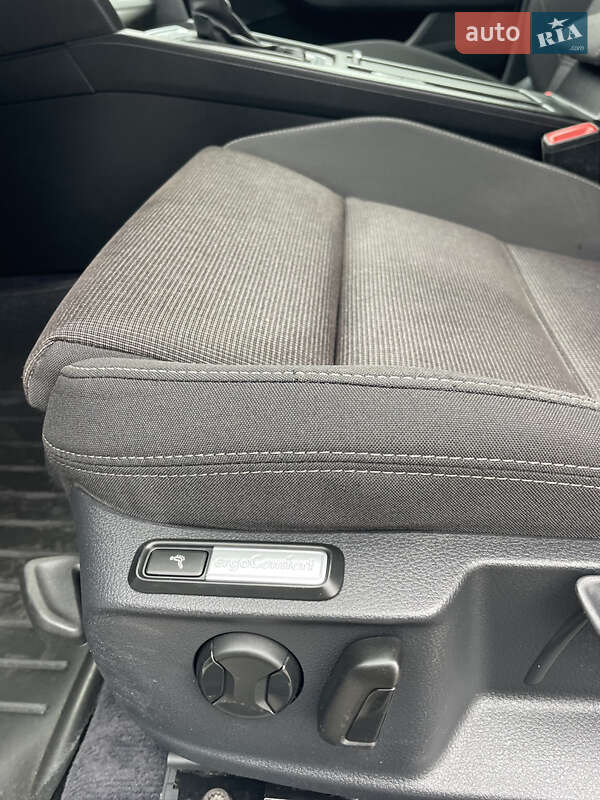 Універсал Volkswagen Passat 2015 в Луцьку фото 32 Універсал Volkswagen Passat 2015 в Луцьку