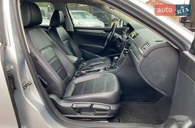 Седан Volkswagen Passat 2014 в 