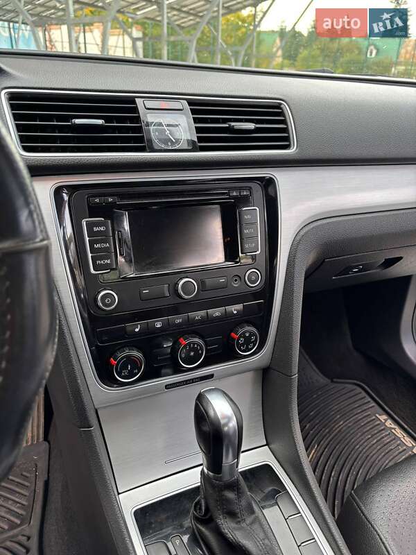 Седан Volkswagen Passat 2013 в Львове фото 14 Седан Volkswagen Passat 2013 в Львове