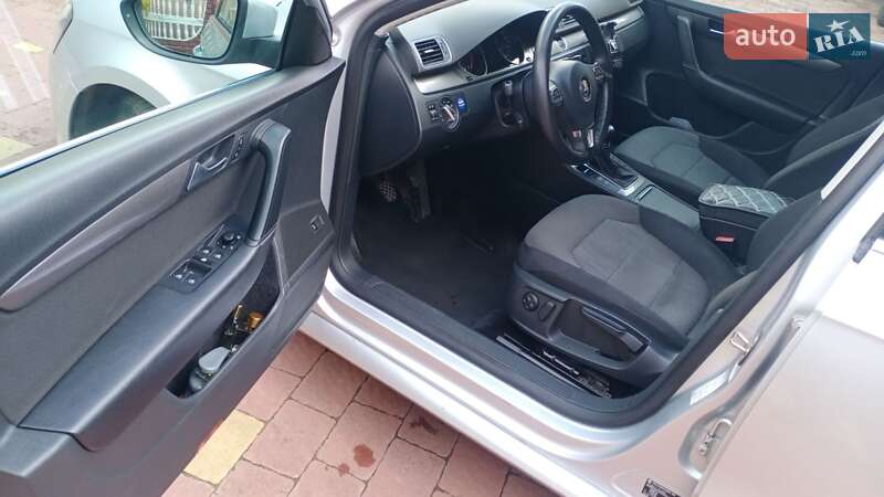 Универсал Volkswagen Passat 2011 в Шептицькому фото 8 Универсал Volkswagen Passat 2011 в Шептицькому