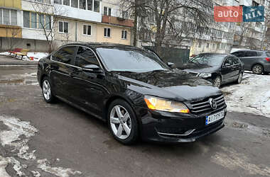 Седан Volkswagen Passat 2012 в Киеве
