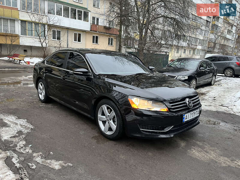 Седан Volkswagen Passat 2012 в Киеве фото Седан Volkswagen Passat 2012 в Киеве