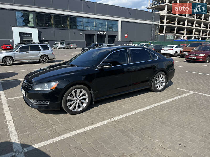 Седан Volkswagen Passat 2012 в Киеве фото 9 Седан Volkswagen Passat 2012 в Киеве