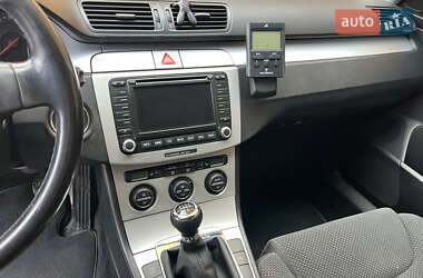 Универсал Volkswagen Passat 2008 в 