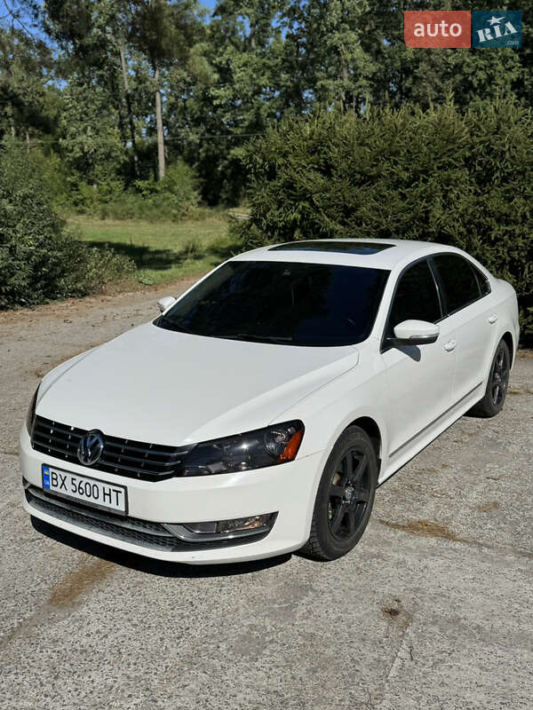 Седан Volkswagen Passat 2012 в 