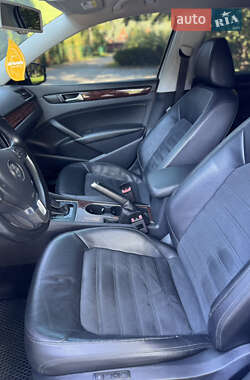 Седан Volkswagen Passat 2012 в 
