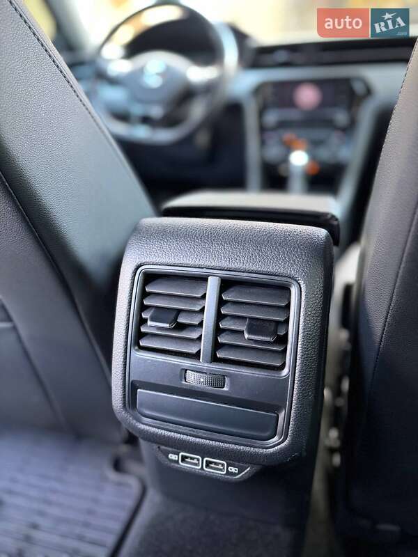 Седан Volkswagen Passat 2020 в Тернополе фото 20 Седан Volkswagen Passat 2020 в Тернополе