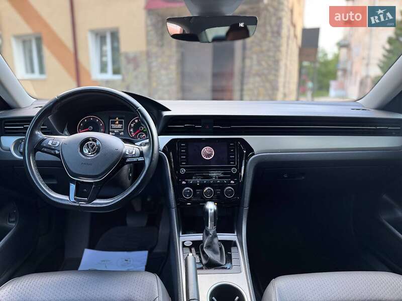 Седан Volkswagen Passat 2020 в Тернополе фото 24 Седан Volkswagen Passat 2020 в Тернополе