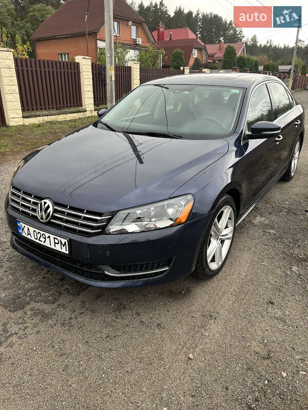 Седан Volkswagen Passat 2015 в Киеве