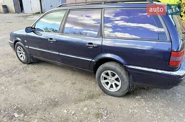 Универсал Volkswagen Passat 1994 в  фото 10 Универсал Volkswagen Passat 1994 в
