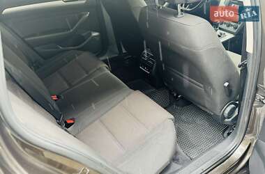 Универсал Volkswagen Passat 2015 в 
