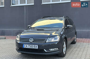 Универсал Volkswagen Passat 2011 в Черновцах
