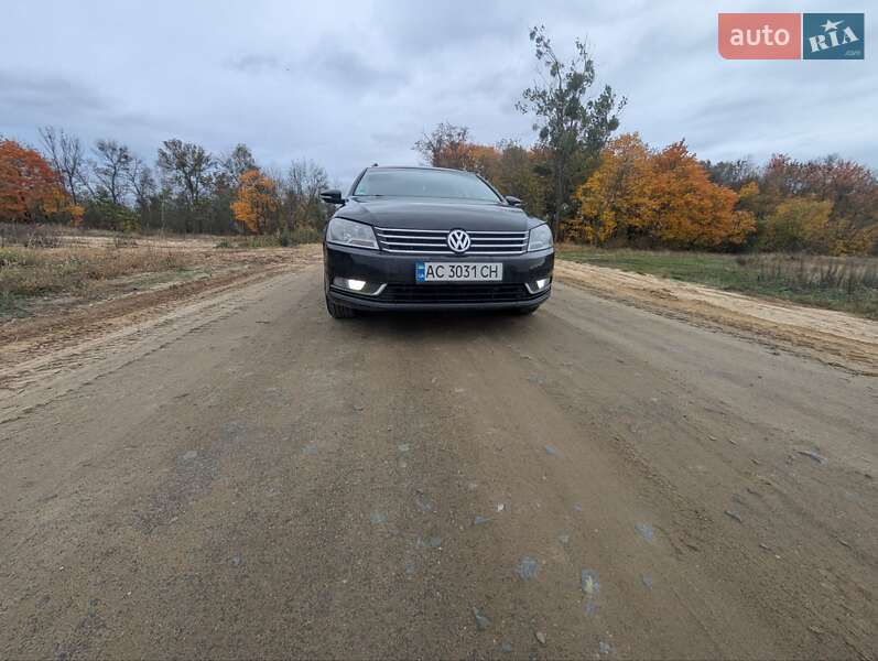 Универсал Volkswagen Passat 2011 в Камне-Каширском фото 8 Универсал Volkswagen Passat 2011 в Камне-Каширском