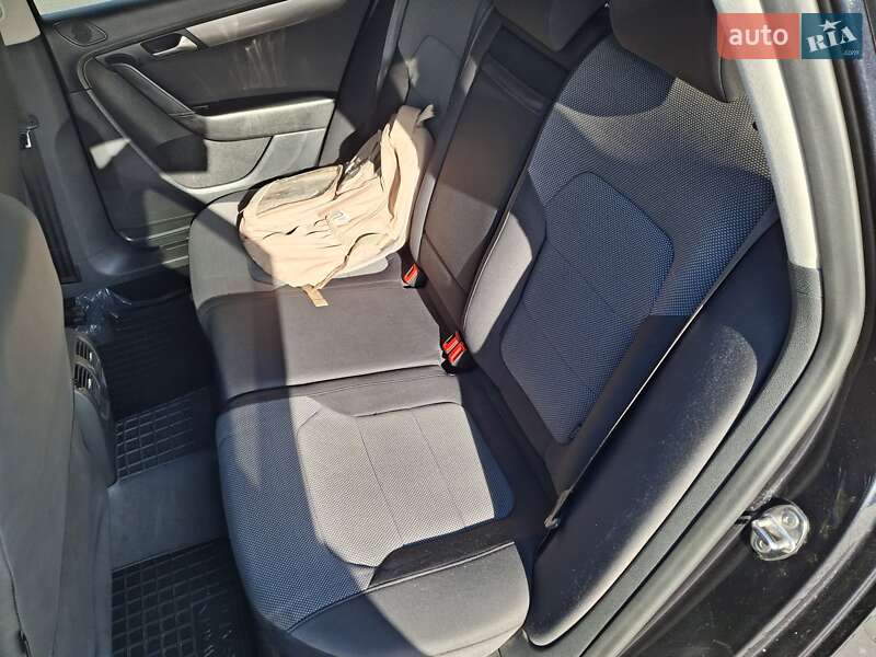 Универсал Volkswagen Passat 2012 в Тернополе