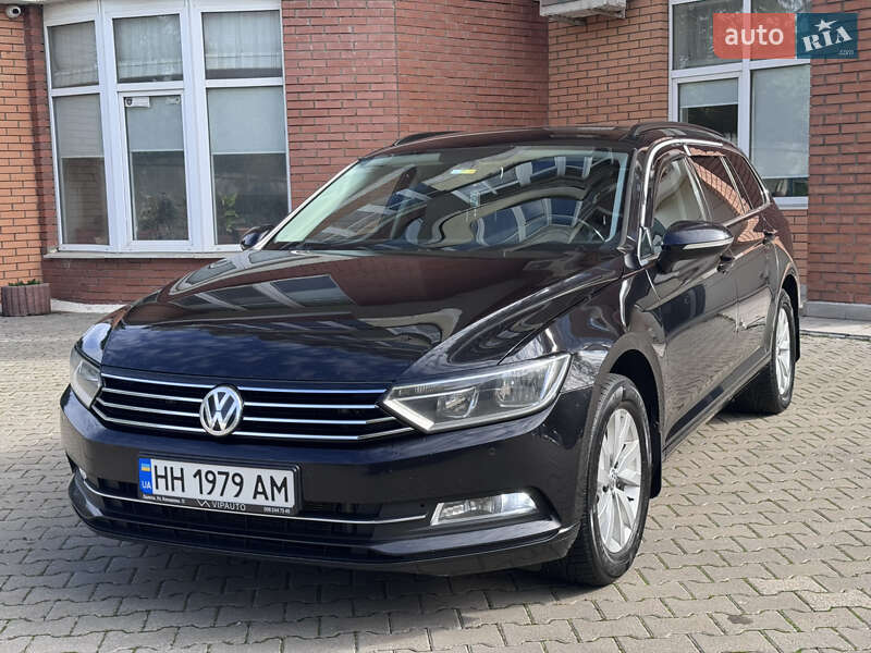 Универсал Volkswagen Passat 2015 в Одессе фото 2 Универсал Volkswagen Passat 2015 в Одессе