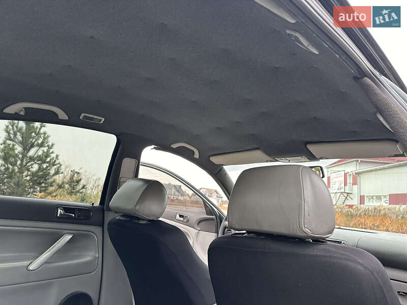 Седан Volkswagen Passat 1997 в Луцке