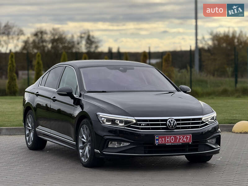 Седан Volkswagen Passat 2022 в Луцьку фото 20 Седан Volkswagen Passat 2022 в Луцьку