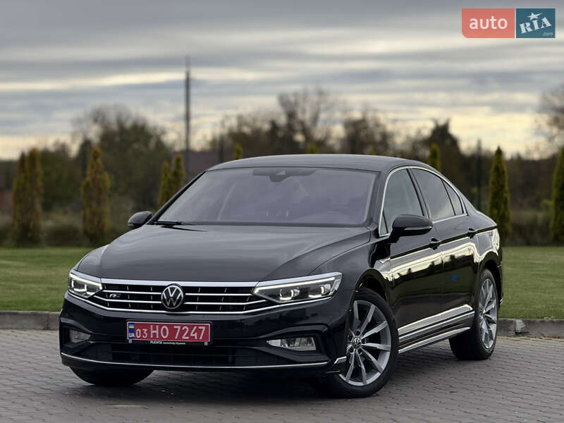 Седан Volkswagen Passat 2022 в Луцьку фото 28 Седан Volkswagen Passat 2022 в Луцьку