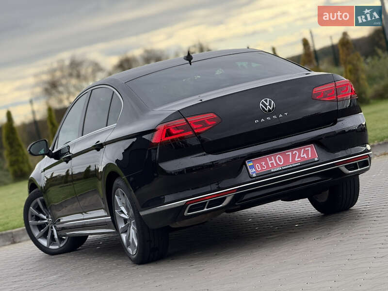 Седан Volkswagen Passat 2022 в Луцьку фото 63 Седан Volkswagen Passat 2022 в Луцьку