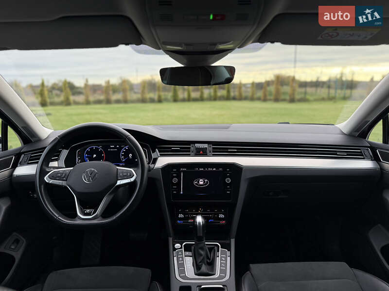 Седан Volkswagen Passat 2022 в Луцьку фото 133 Седан Volkswagen Passat 2022 в Луцьку
