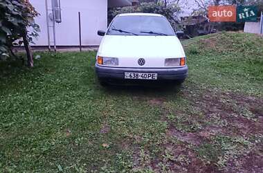 Седан Volkswagen Passat 1990 в Ізі