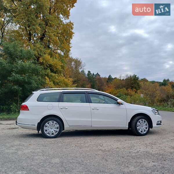Универсал Volkswagen Passat 2011 в Теребовле