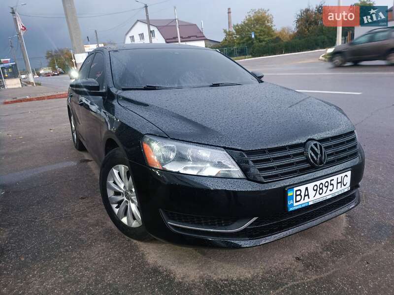 Седан Volkswagen Passat 2012 в 