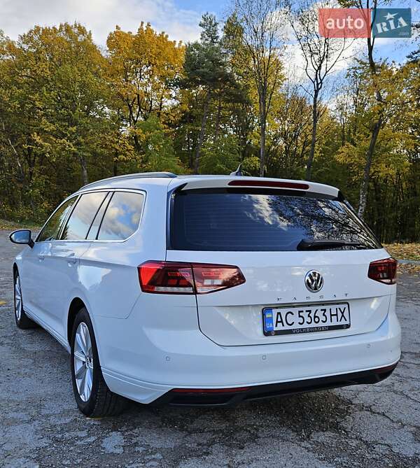 Универсал Volkswagen Passat 2020 в Бережанах