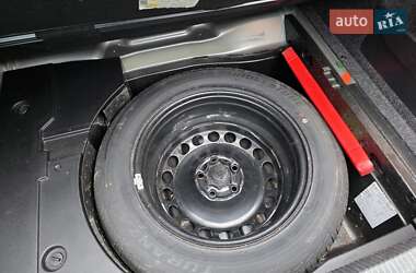 Седан Volkswagen Passat 2005 в 