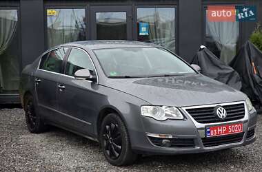 Седан Volkswagen Passat 2005 в 