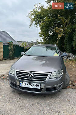 Универсал Volkswagen Passat 2006 в  фото 2 Универсал Volkswagen Passat 2006 в