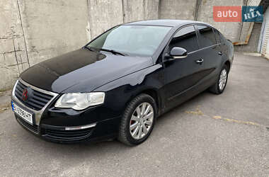 Седан Volkswagen Passat 2005 в Харькове