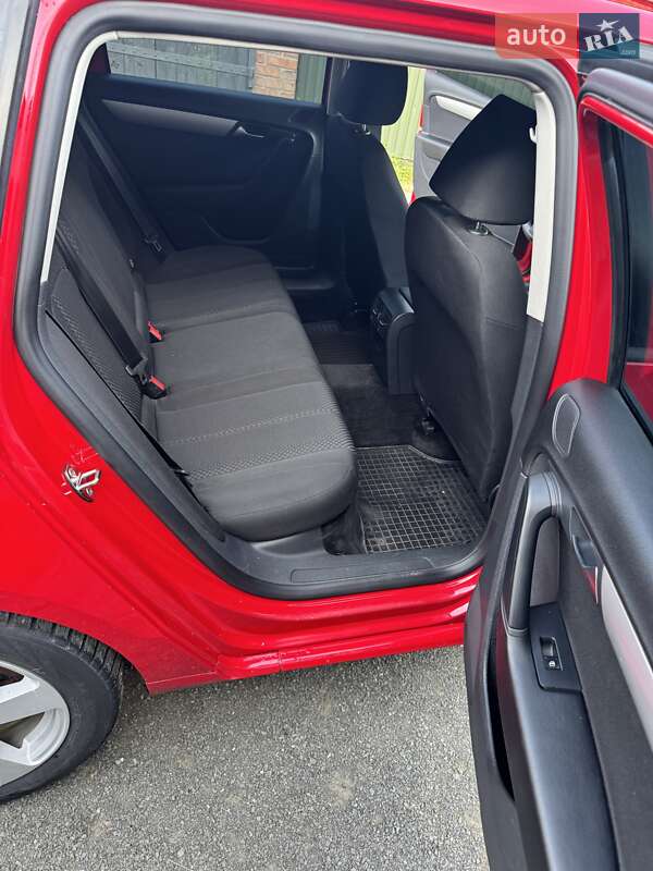 Универсал Volkswagen Passat 2012 в Луцке фото 18 Универсал Volkswagen Passat 2012 в Луцке