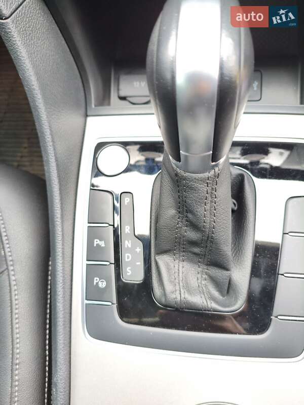 Седан Volkswagen Passat 2020 в Киеве фото 14 Седан Volkswagen Passat 2020 в Киеве