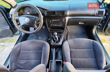 Седан Volkswagen Passat 1997 в 