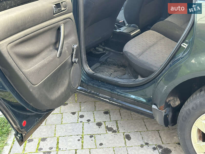 Універсал Volkswagen Passat 1997 в Івано-Франківську