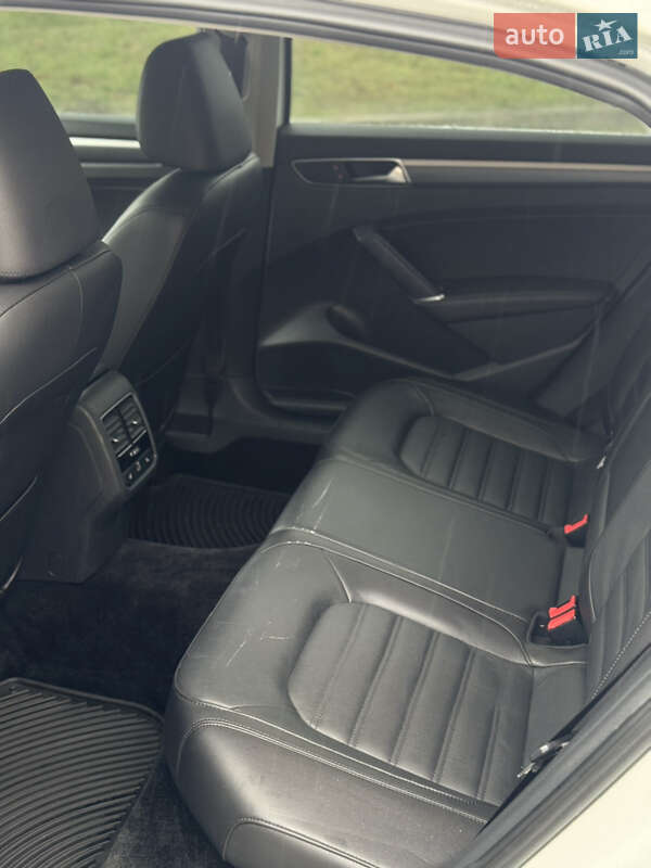 Седан Volkswagen Passat 2017 в Лубнах фото 24 Седан Volkswagen Passat 2017 в Лубнах