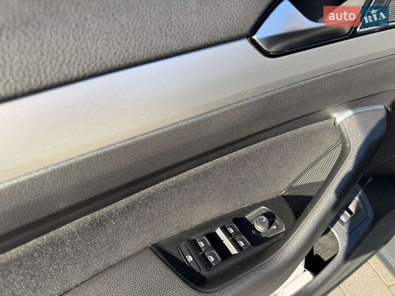 Универсал Volkswagen Passat 2017 в Мукачево фото 27 Универсал Volkswagen Passat 2017 в Мукачево