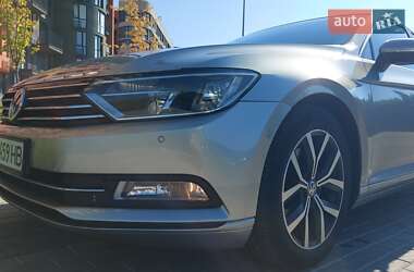 Седан Volkswagen Passat 2016 в 