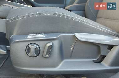 Седан Volkswagen Passat 2016 в 