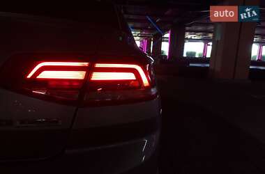 Седан Volkswagen Passat 2016 в 