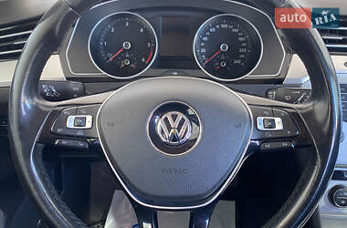 Универсал Volkswagen Passat 2015 в 
