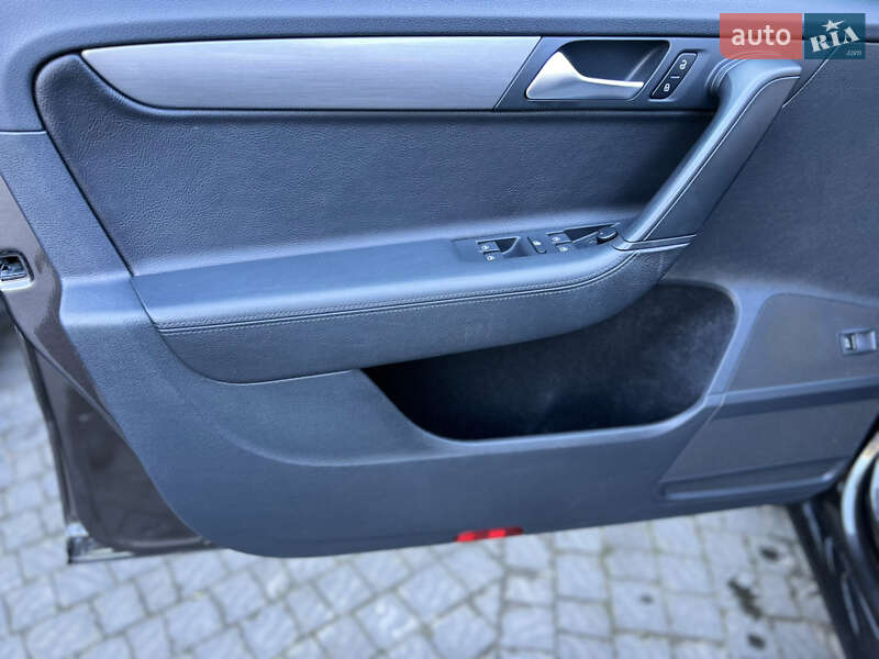 Универсал Volkswagen Passat 2013 в Самборе