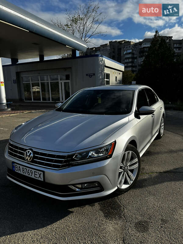Седан Volkswagen Passat 2016 в Николаеве фото 18 Седан Volkswagen Passat 2016 в Николаеве