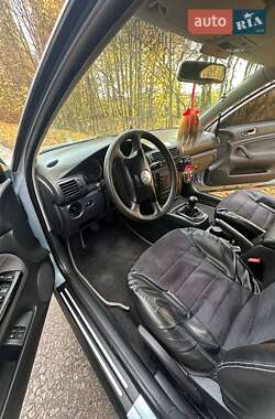 Седан Volkswagen Passat 2004 в  фото 8 Седан Volkswagen Passat 2004 в