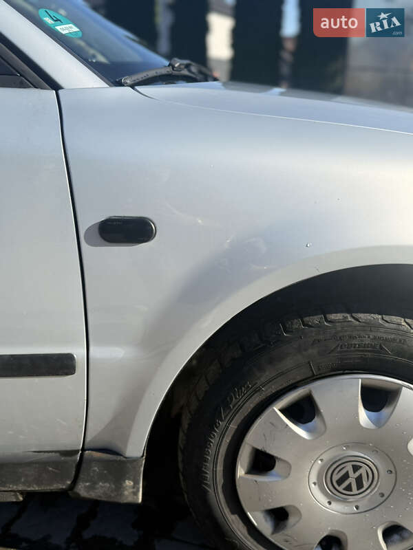 Универсал Volkswagen Passat 2000 в Ивано-Франковске