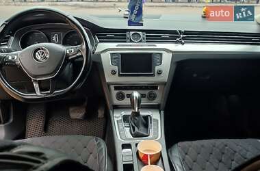 Універсал Volkswagen Passat 2015 в  фото 3 Універсал Volkswagen Passat 2015 в