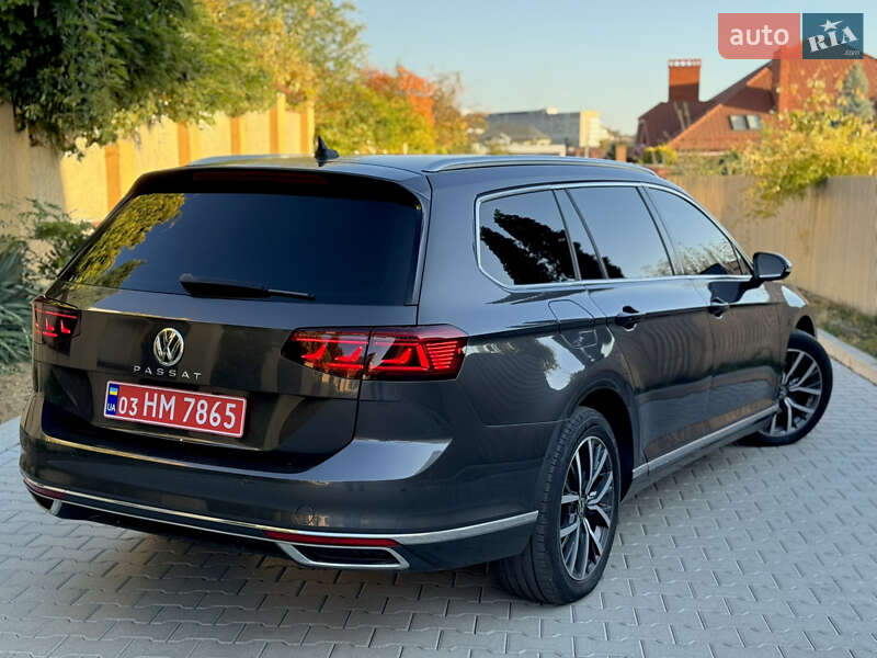 Универсал Volkswagen Passat 2019 в Ужгороде фото 17 Универсал Volkswagen Passat 2019 в Ужгороде