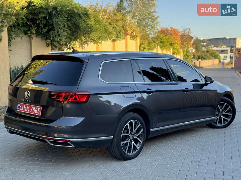 Универсал Volkswagen Passat 2019 в Ужгороде фото 19 Универсал Volkswagen Passat 2019 в Ужгороде